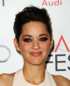 HOLLYWOOD, CA - NOVEMBER 05: Actress Marion Cotillard arrives at the premiere of "Rust and Bone" during the 2012 AFI Fest presented by Audi at Grauman's Chinese Theatre on November 5, 2012 in Hollywood, California. (Photo by Jason Merritt/Getty Images)